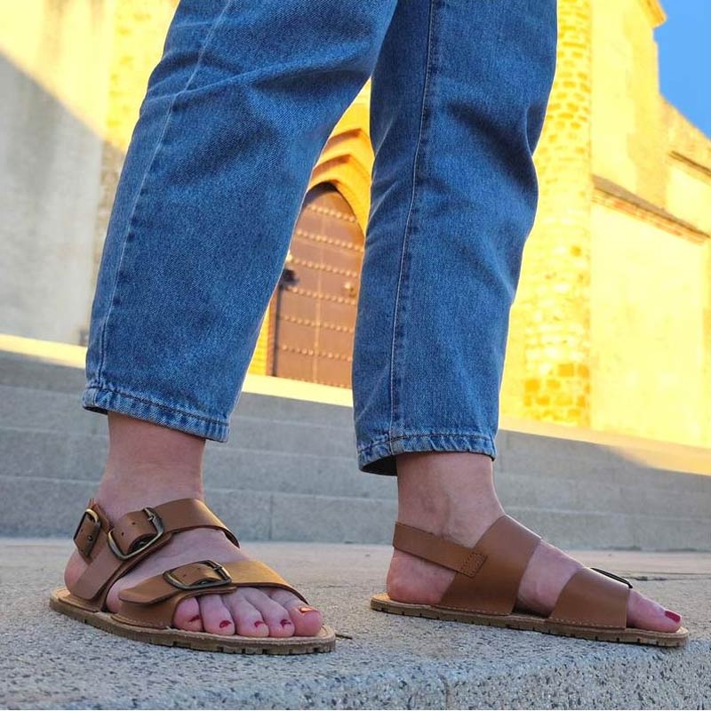 Zauri Ulises Barefoot Sandal Dark Brown
