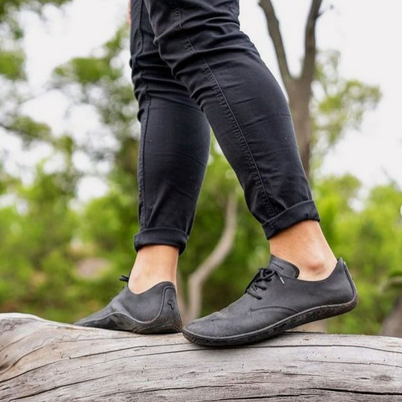 vivobarefoot_addis_oxford_barefoot_elegant_shoes